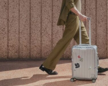 The best hard suitcase brands in Australia for smooth travelling