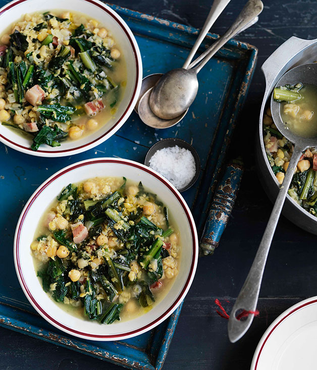 Chicory, chickpea and pancetta soup (zuppa di ceci, cicoria e pancetta)