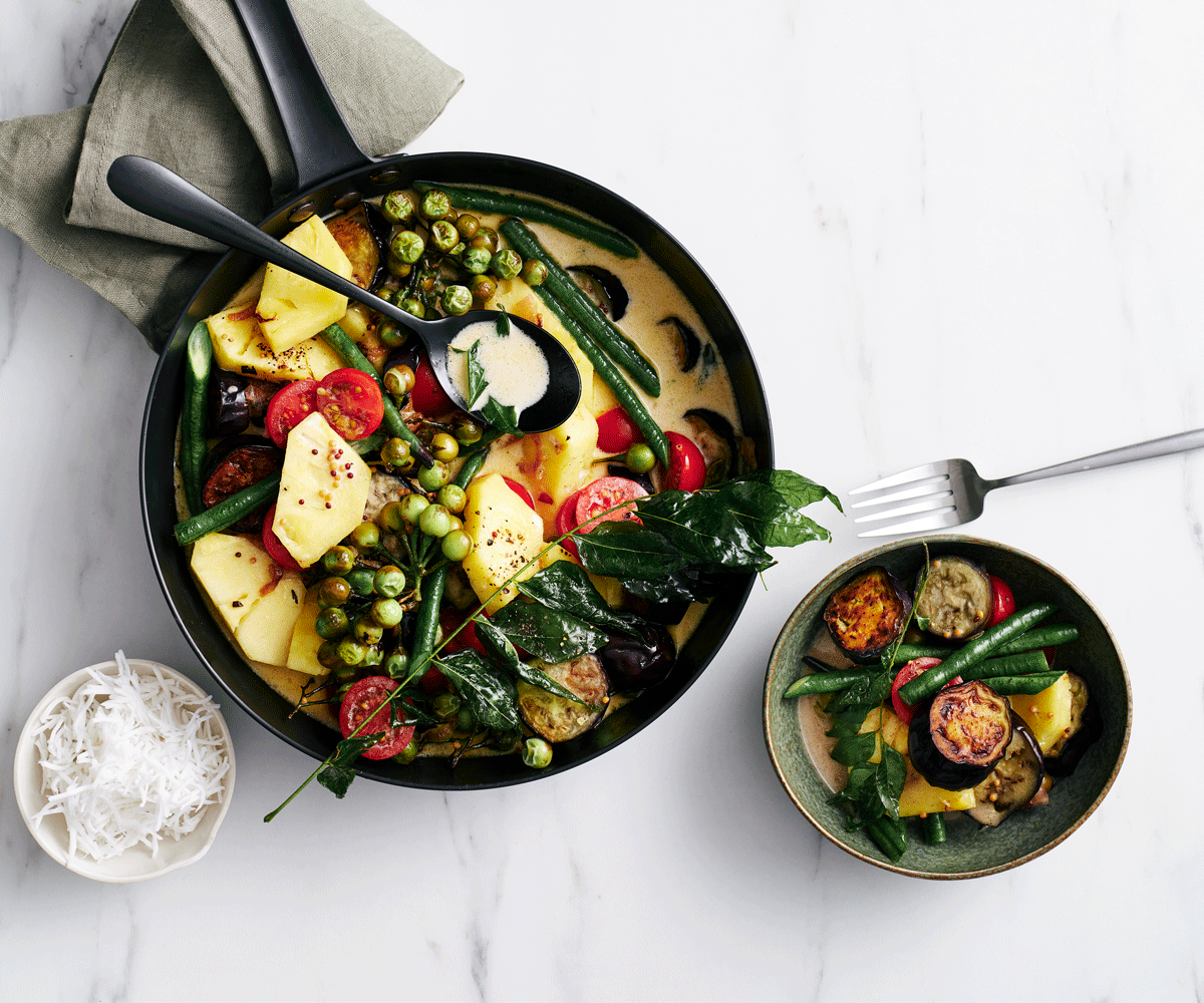 Eggplant and pineapple curry